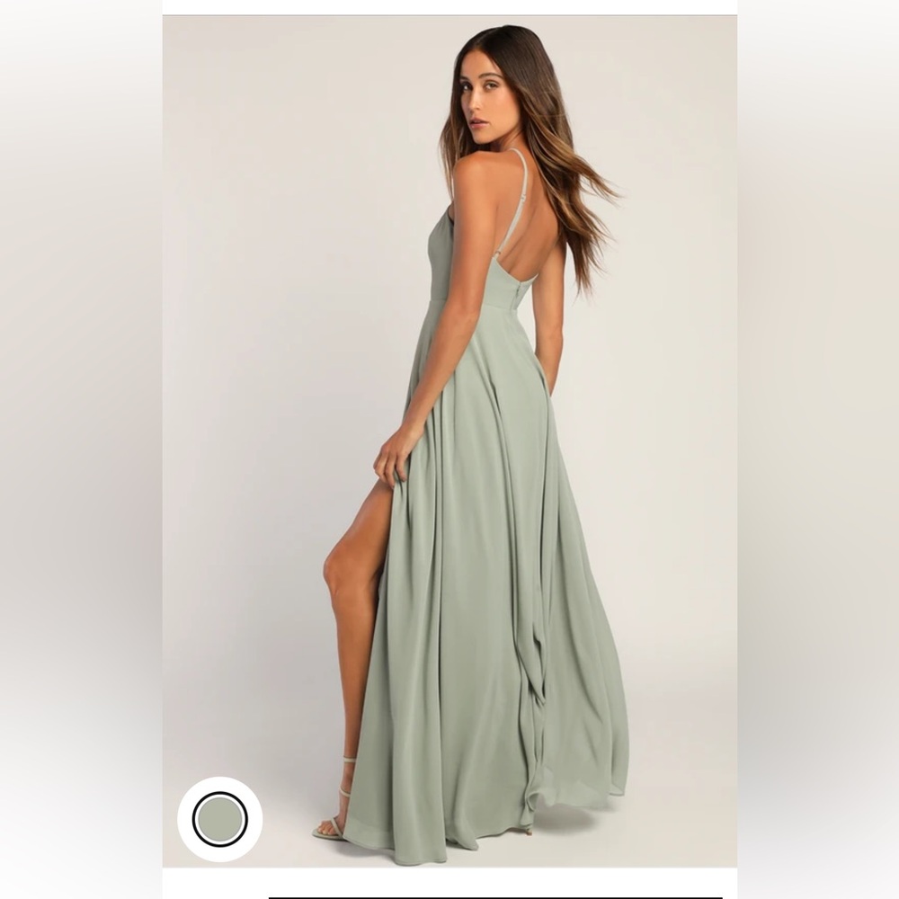 🚨closet clearout🚨 Lulu's Sage Maxi Dress